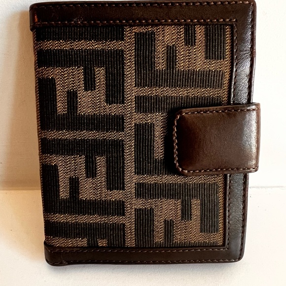 Authentic Fendi Zucca Canvas Leather Bifold Wallet - Picture 1 of 9